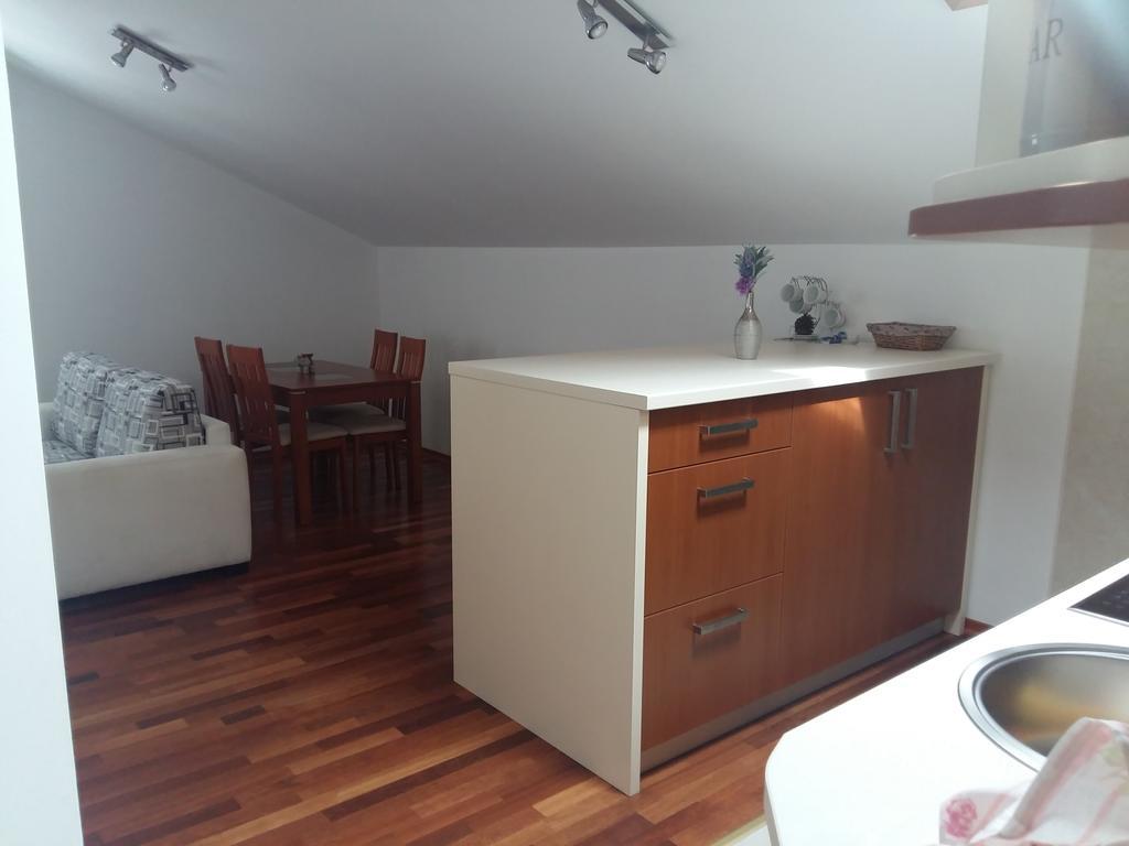Apartments Bernarda Sumpetar Luaran gambar